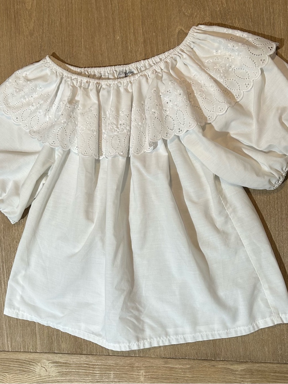 Vintage Pitchfork Brand White Eyelet Ruffle Prairie Blouse Size L Puff Sleeve